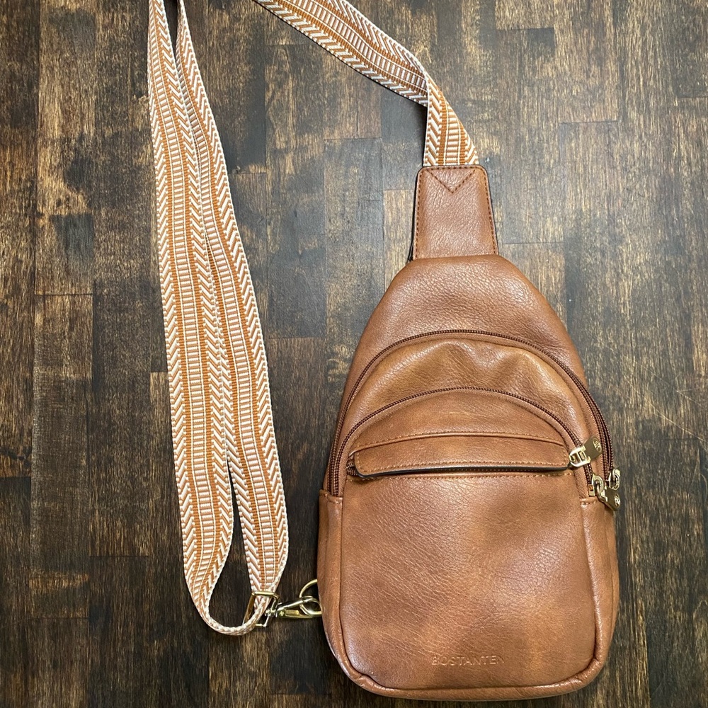 Bostaten Leather Crossbody Bag
